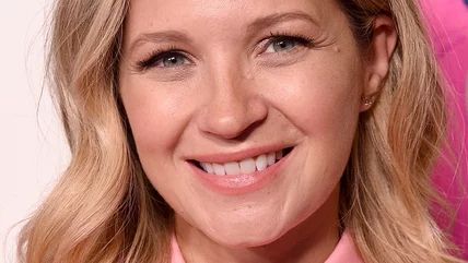 Vanessa Ray’s Rise Stuns Fans — Blue Bloods Viewers Can’t Get Enough!